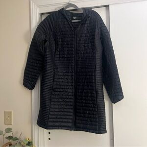 LL Bean Women's Ultralight 850 Down Sweater Coat size large black